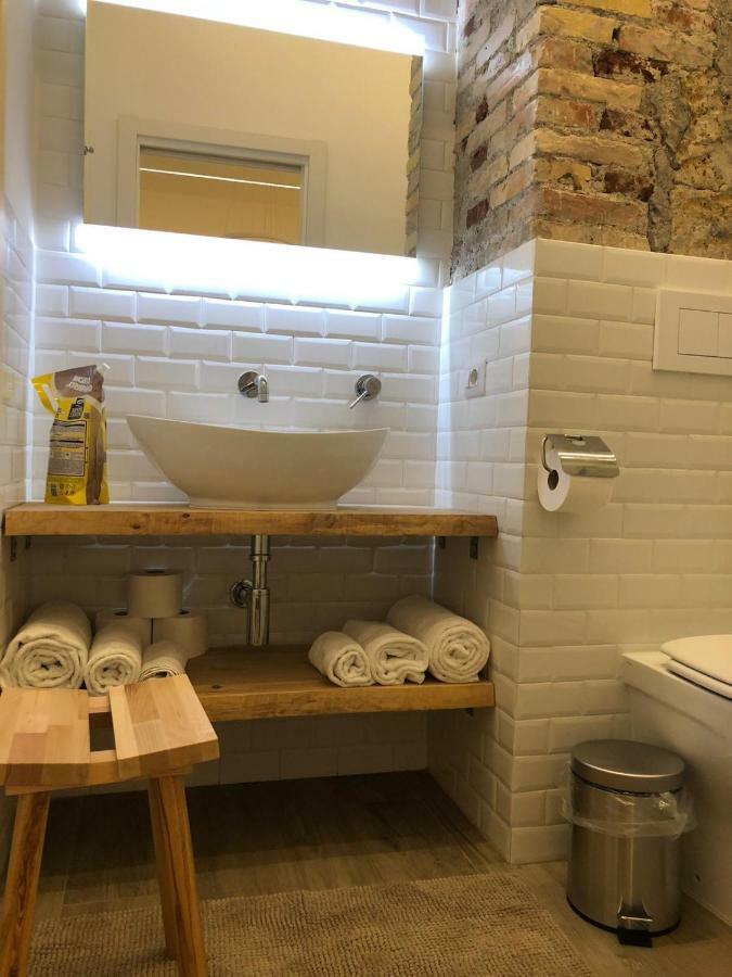 Апартаменты Vivi House Неаполь Экстерьер фото